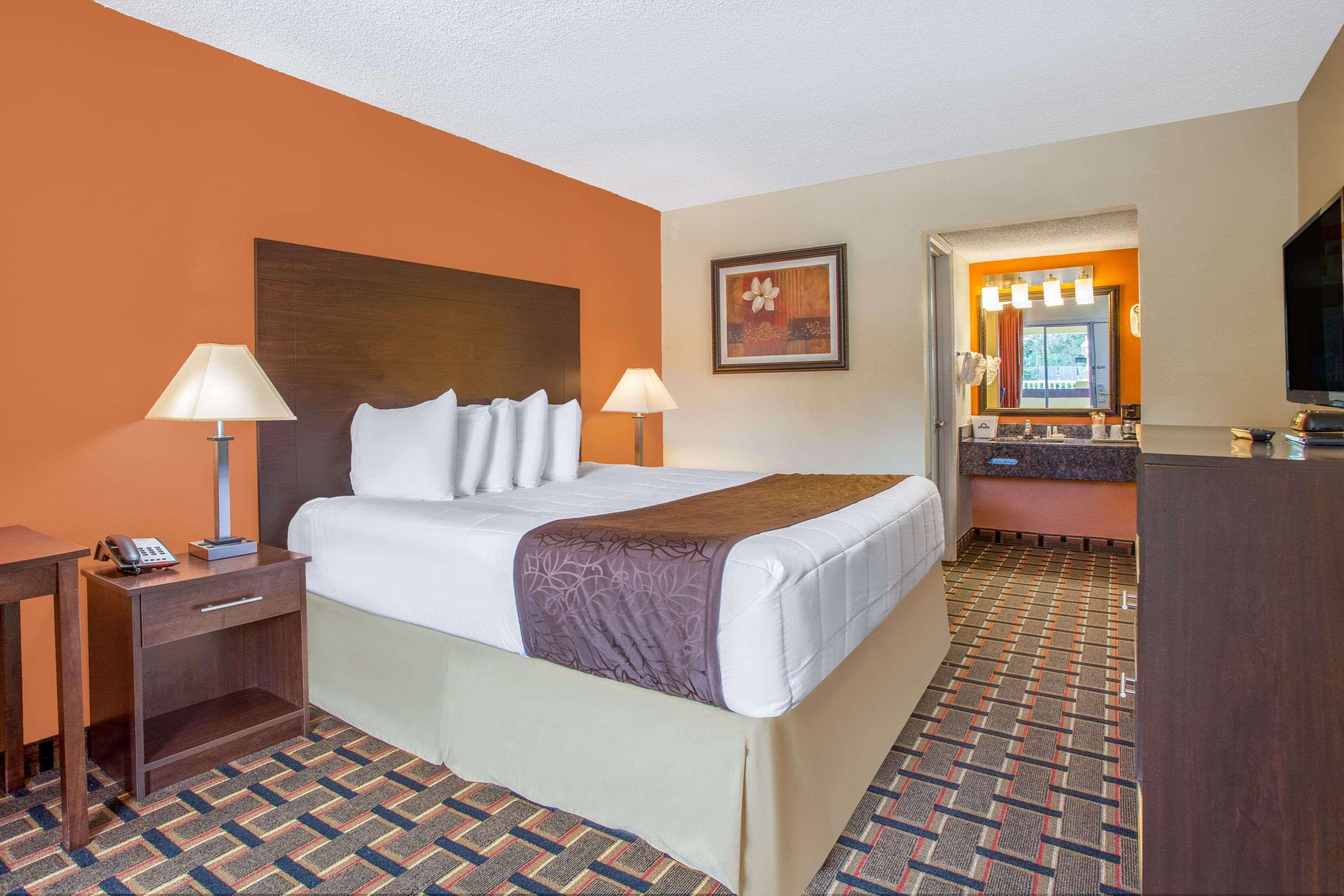 Days Inn By Wyndham Brooksville Exteriér fotografie