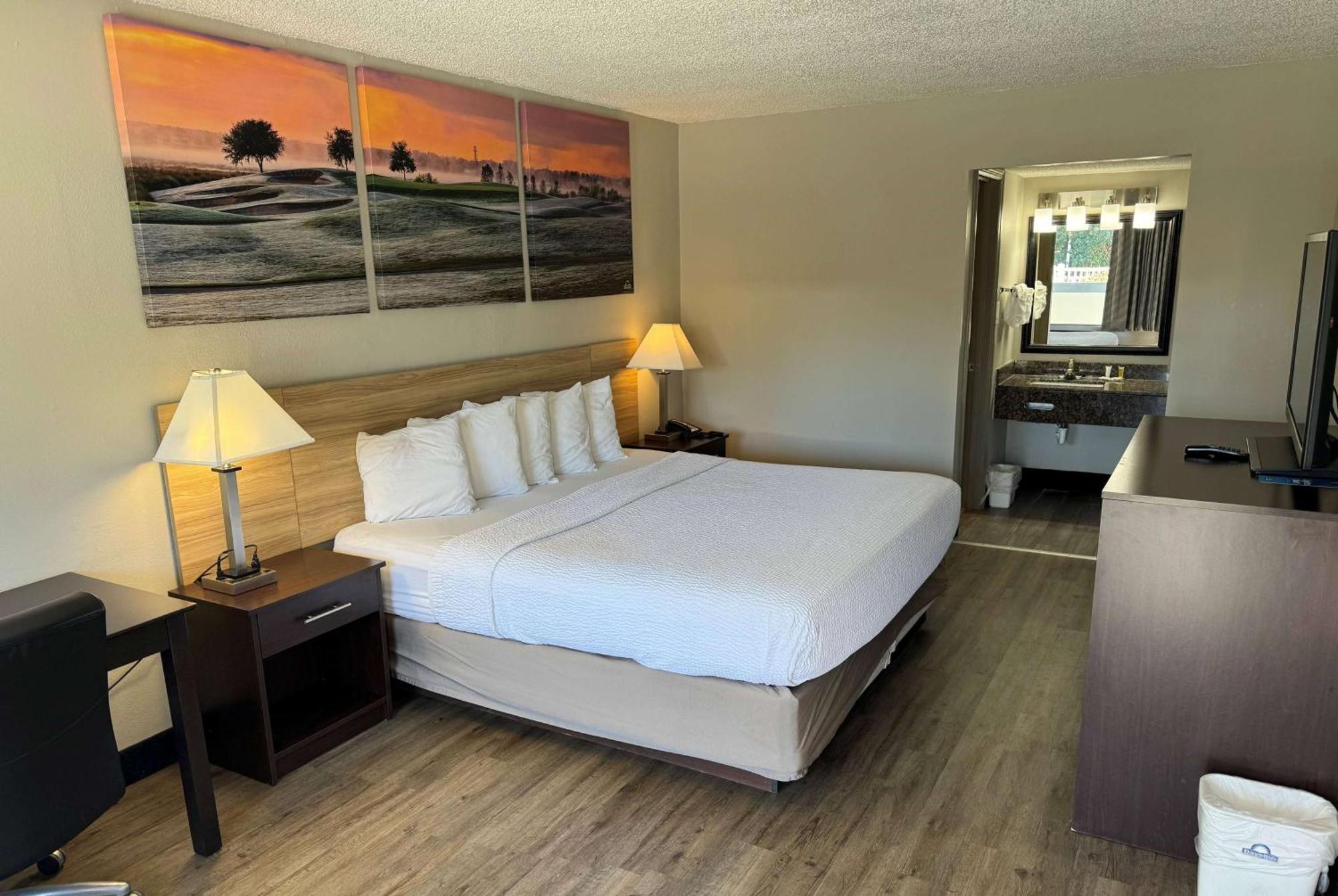 Days Inn By Wyndham Brooksville Exteriér fotografie